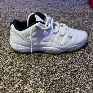 Jordan 11 retro legend blue